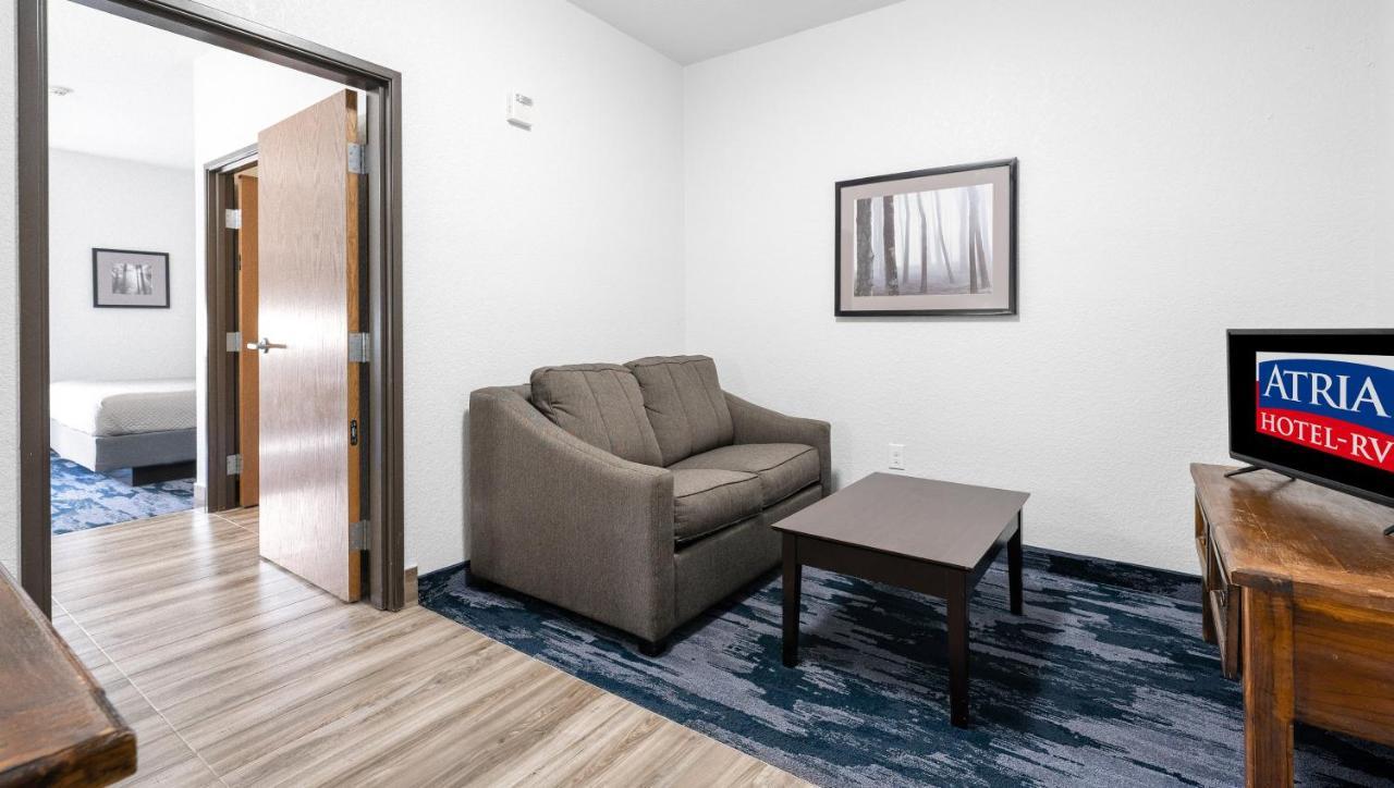 Atria Hotel And Rv Mcgregor Экстерьер фото