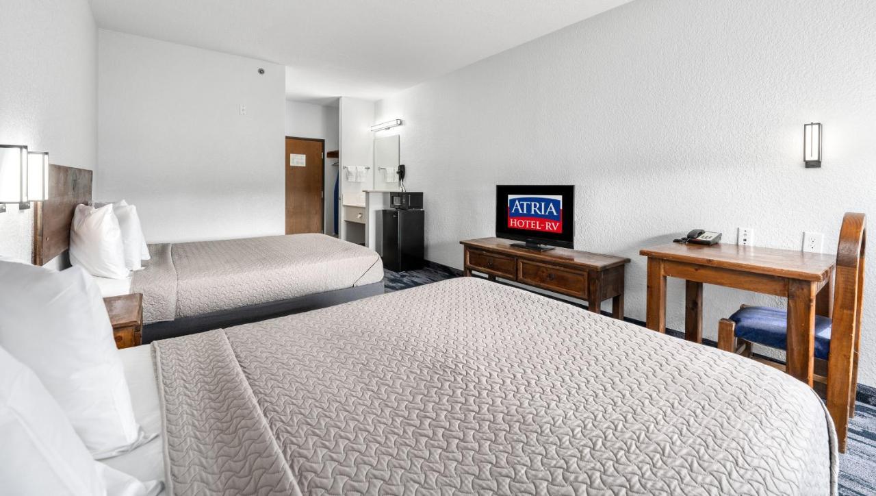 Atria Hotel And Rv Mcgregor Экстерьер фото