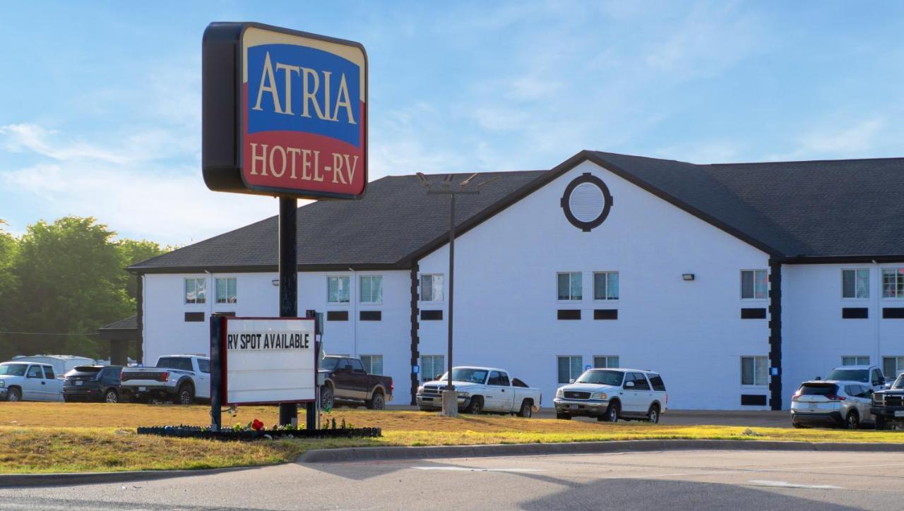 Atria Hotel And Rv Mcgregor Экстерьер фото
